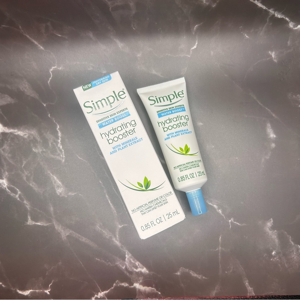 Simple Hydrating Booster for Sensitive‎ Skin